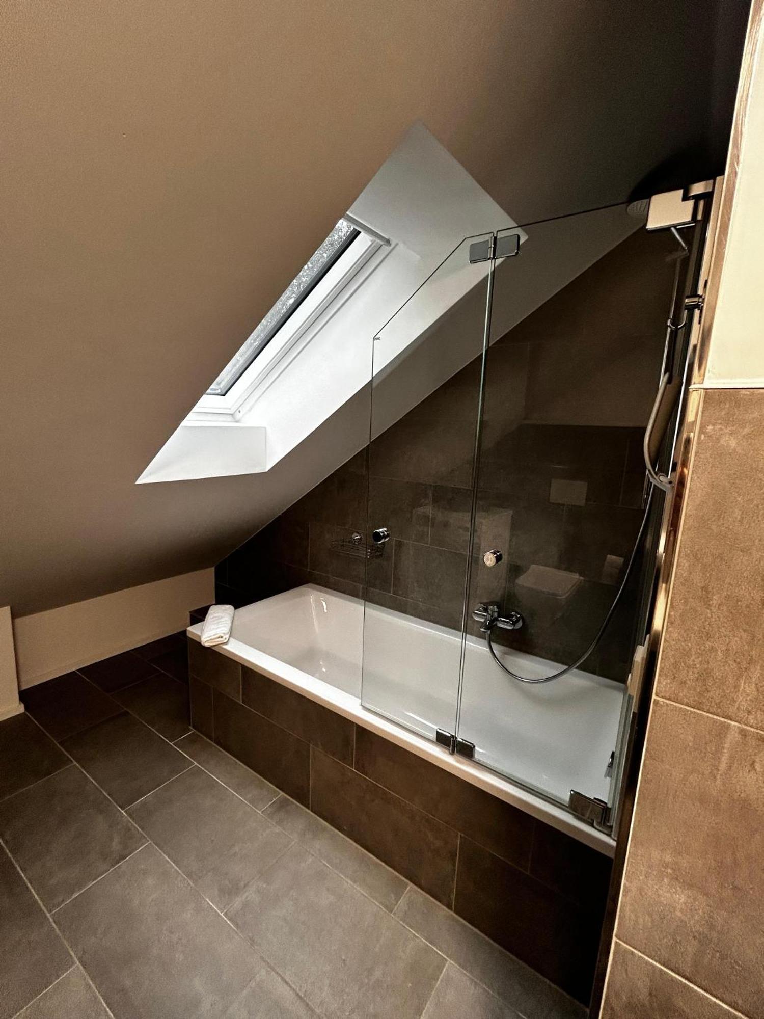 Moderne Ferienwohnung Fuer Familien Im Dachgeschoss Bosau Ngoại thất bức ảnh